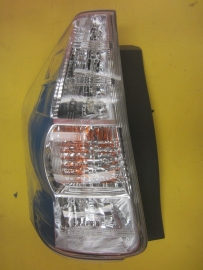 Toyota - TAILLIGHT TAIL LIGHT - LEFT SIDE